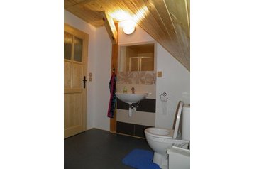Češka Chata Bartošovice v Orlických horách, Eksterier